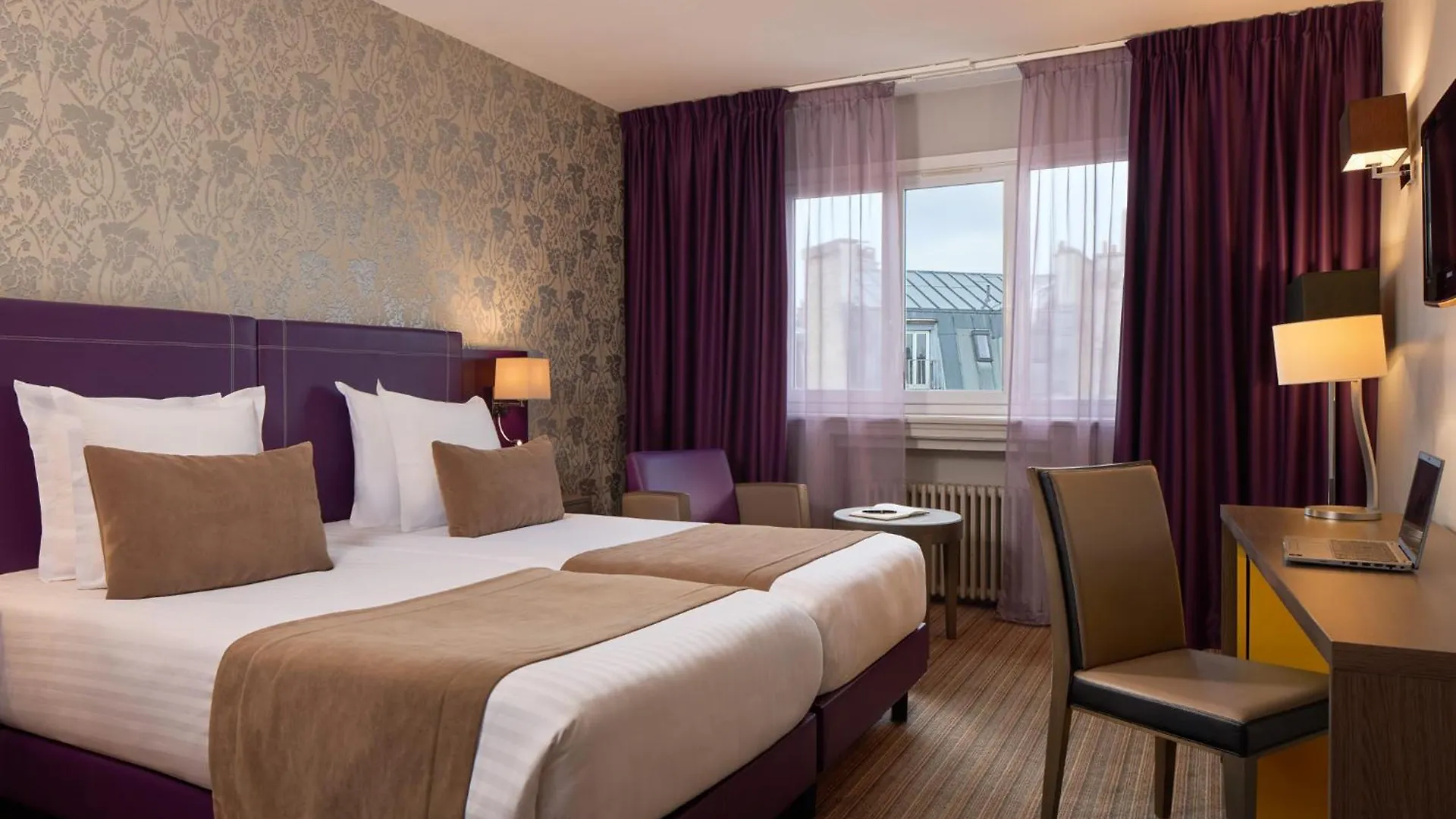Timhotel Opera Blanche Fontaine 4*