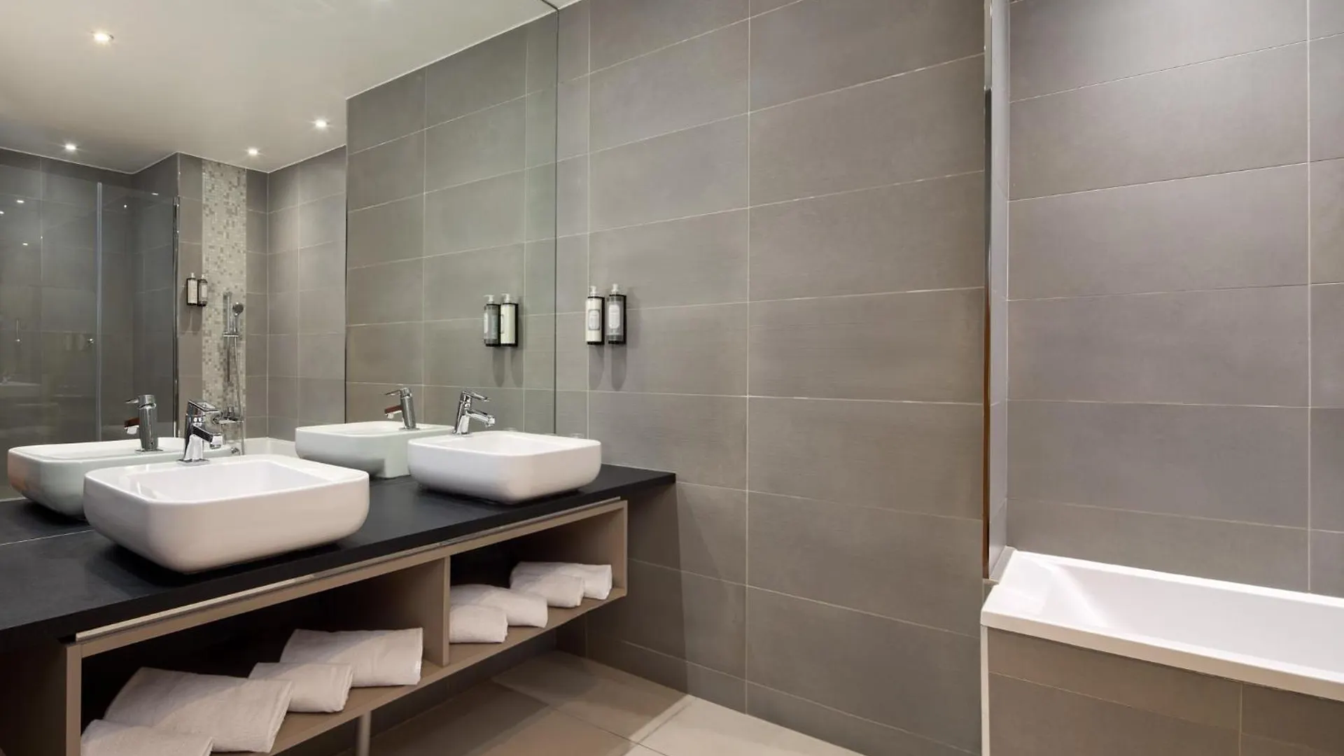 Timhotel Opera Blanche Fontaine Paris