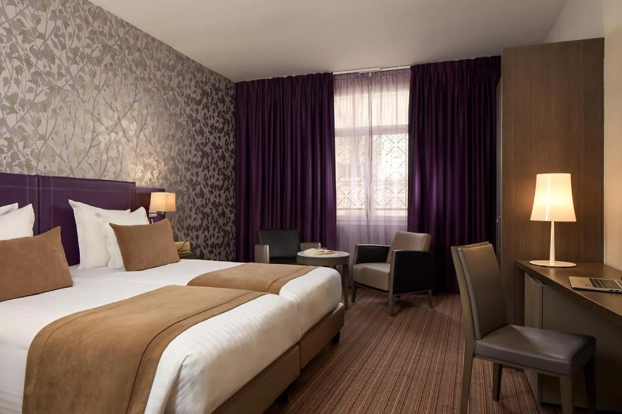 Hotel Timhotel Opéra Blanche Fontaine Parigi