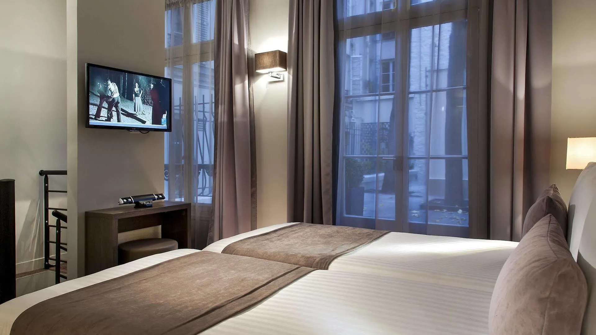 Timhotel Opera Blanche Fontaine