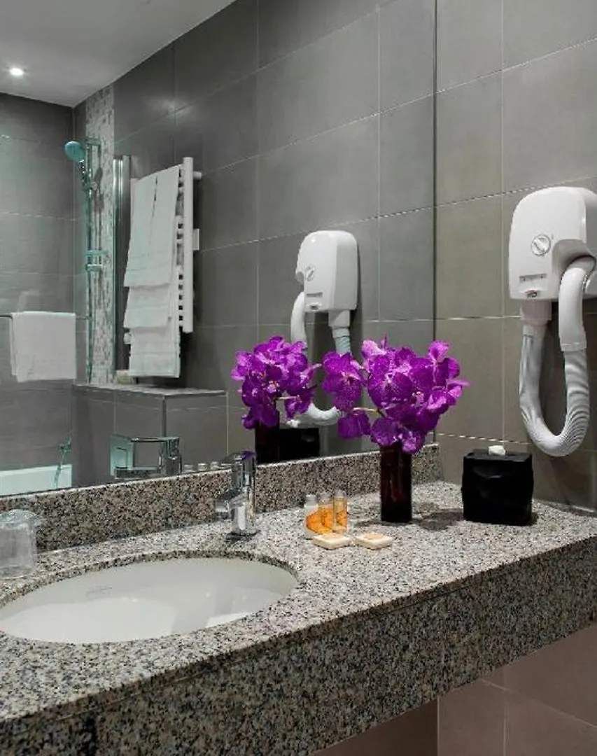 Hotel Timhotel Opera Blanche Fontaine 4*
